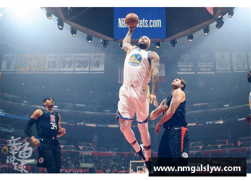 MYBALL迈博官网勇士队对阵快船队：西部决赛名额之战一触即发 - 副本